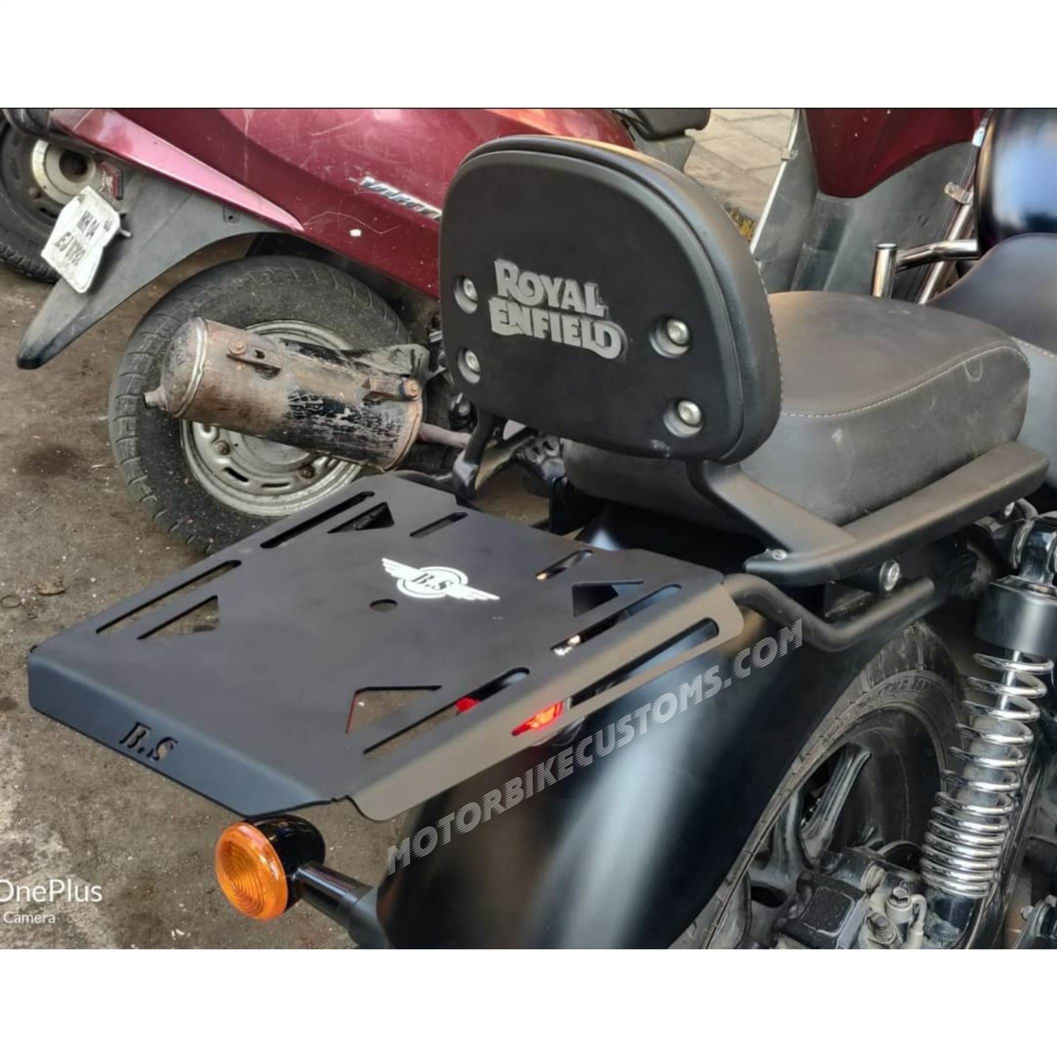 Backpack-Carrier-For-Royal-Enfield-Meteor-350-3.jpg