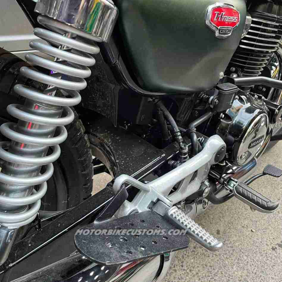Footrest-For-Honda-Highness-1.jpg