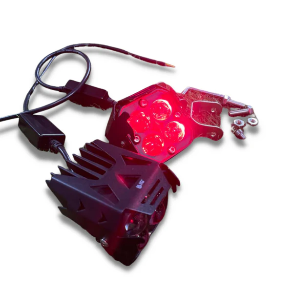 HJG-Devil-Red-Eye-4-LED-Square-Fog-light-4.webp