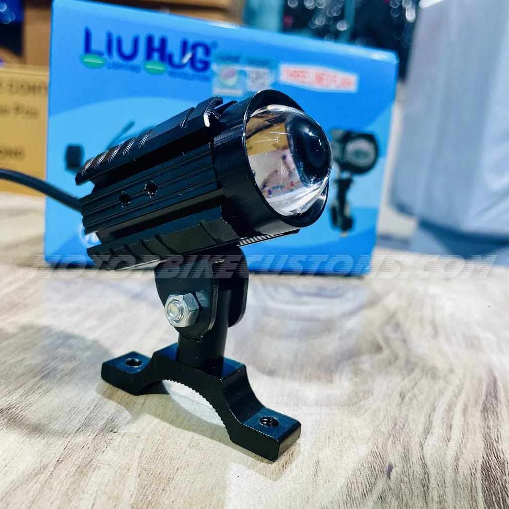 HJG-Remote-Control-Mini-Drive-Fog-Light-with-Three-Lines-Flash.3.jpg