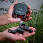 LIU-HJG-Original-Mobile-Holder-With-Fast-charger-For-All-Bikes.jpg