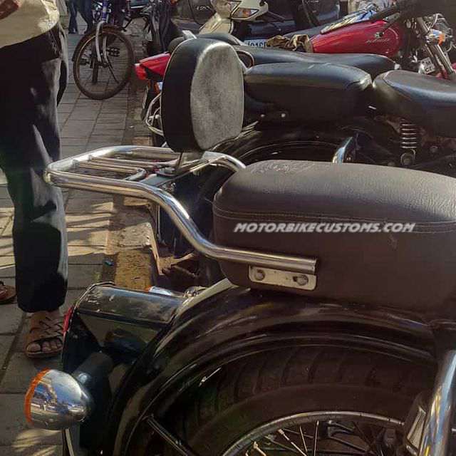 Round-Shape-Backrest-With-Carrier-For-Royal-Enfield-3.jpg