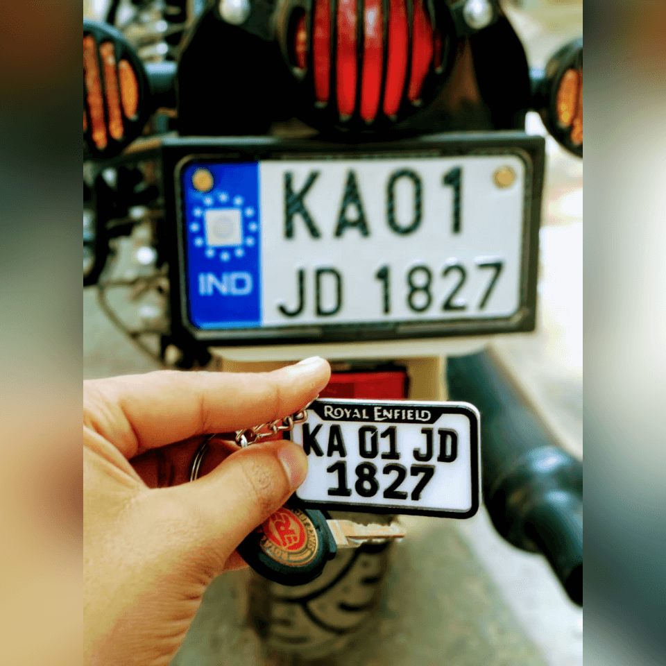 Royal-enfield-keychain-40.png