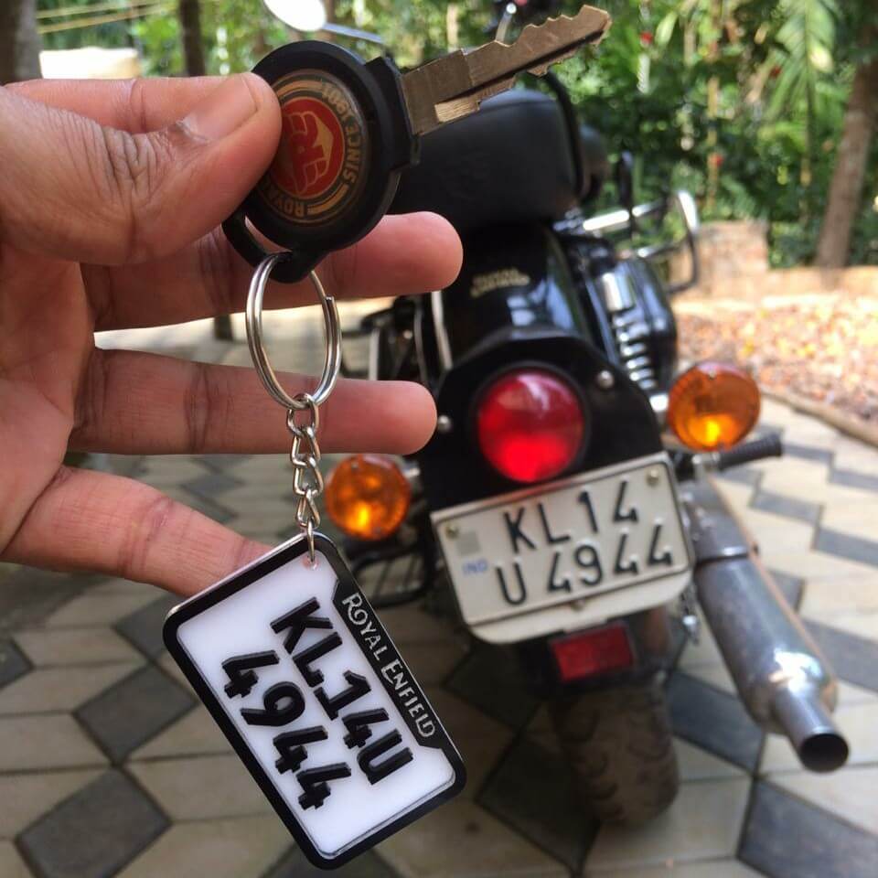 Royal-enfield-keychain-8.jpg