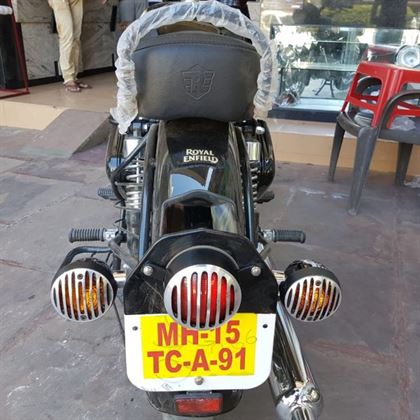 Silver-Black-Metal-Headlight-Grill-For-Royal-Enfield-Classic-3.jpg