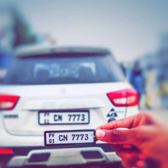 maruti-suzuki-keychain-1.jpg