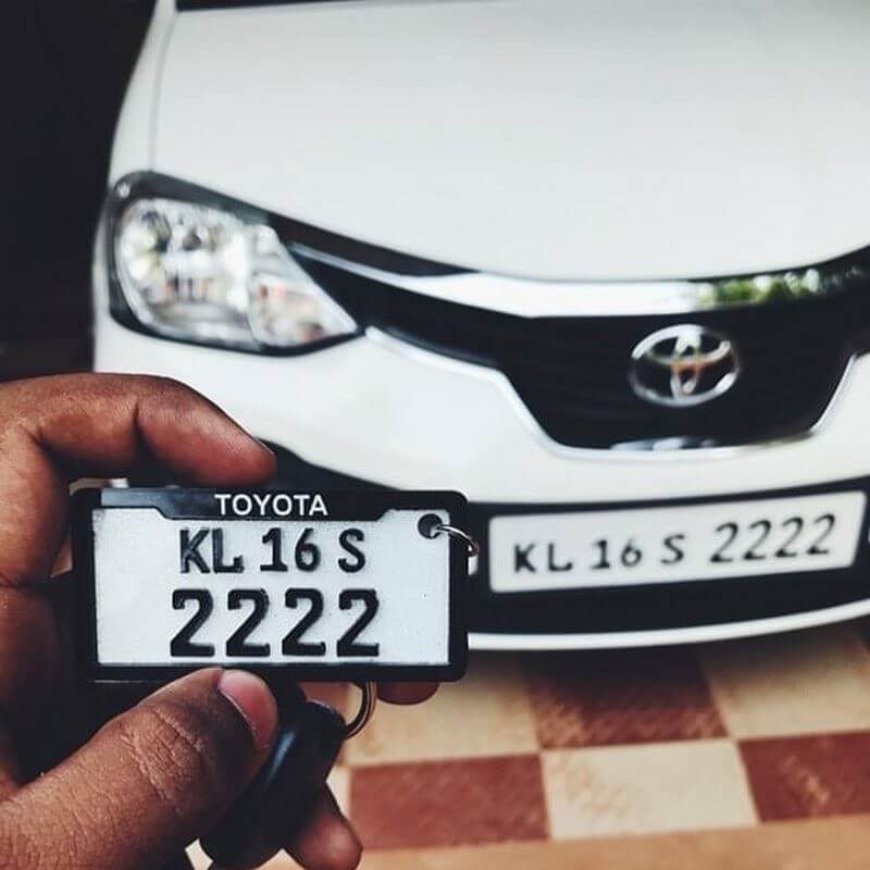 toyota-keychain-4.jpg