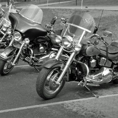 How to choose best alloy wheel for your royal Enfield classic 500?